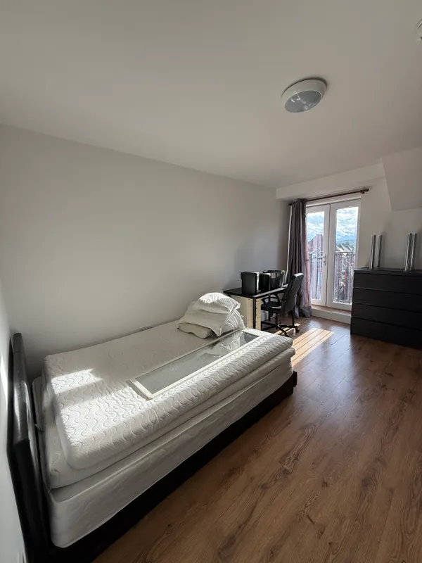 50 Clifford Street, 6 Bedroom student house NG7 3GU - Image 32